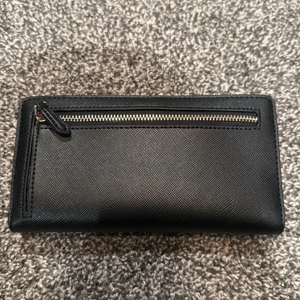 Kate Spade Wallet - Picture 3 of 3